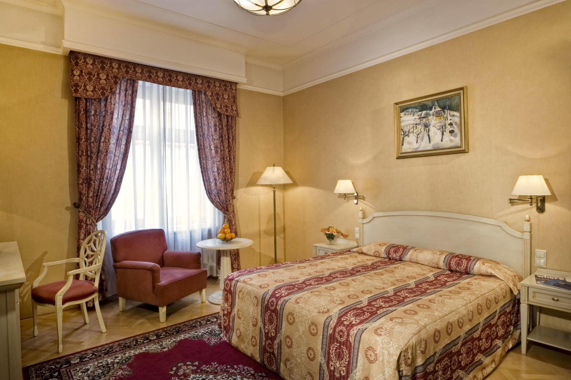 Danubius Astoria Center 4* Budapešť