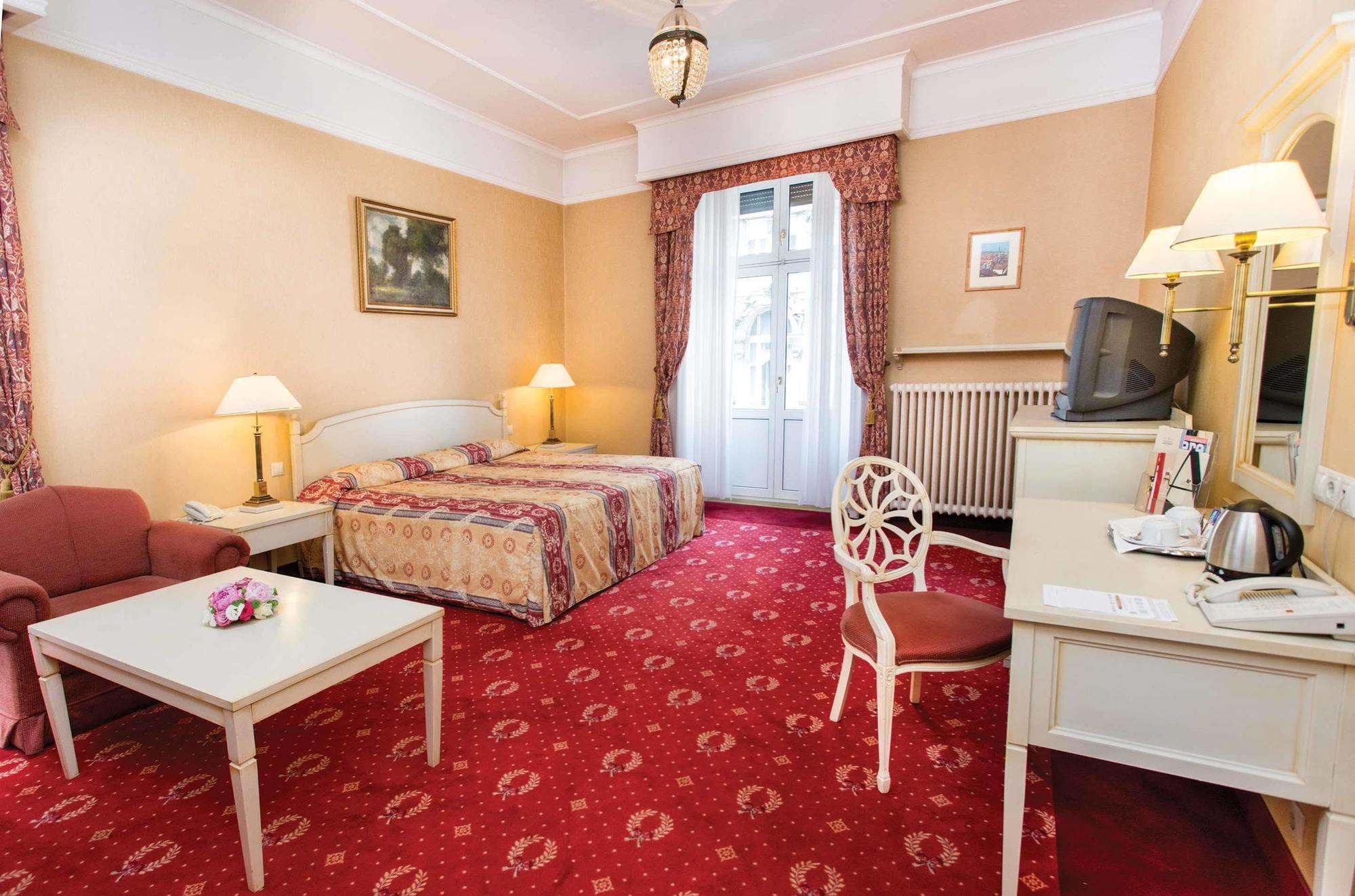 Hotel Danubius Astoria Center